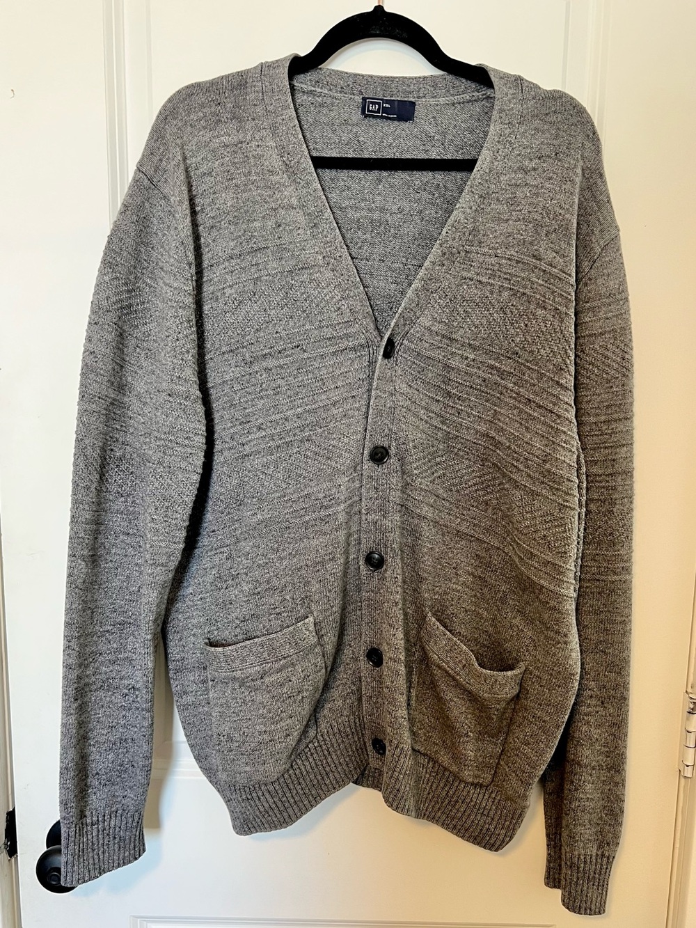 GAP Men’s Grey Heather Textured V-neck Cardigan Sweater